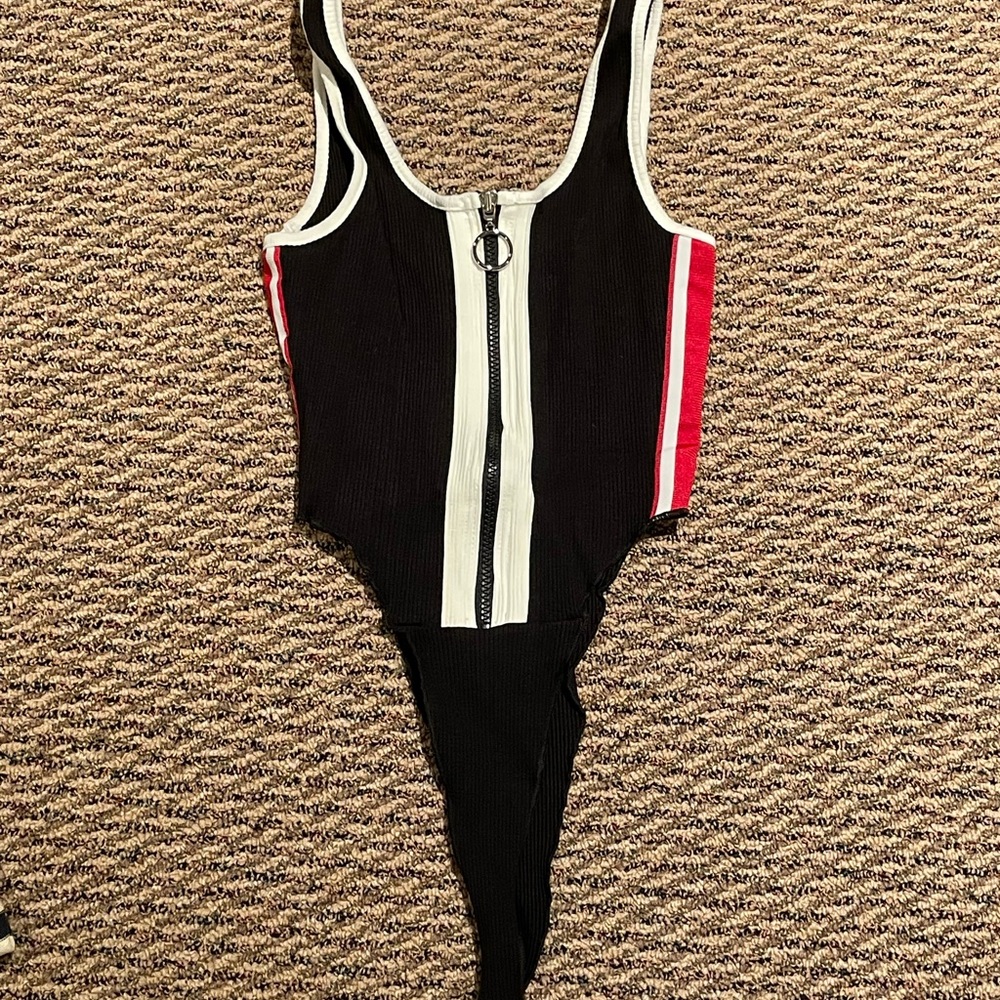 Black white red zipper body suit